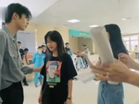 小义娱乐吃瓜,揭秘娱乐圈最新吃瓜事件，带你领略明星幕后故事