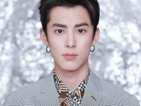 王鹤棣娱乐圈吃瓜视频,揭秘明星幕后生活