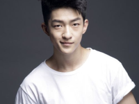 娱乐圈里的人吃瓜是谁啊,揭秘那些热衷于八卦的明星们